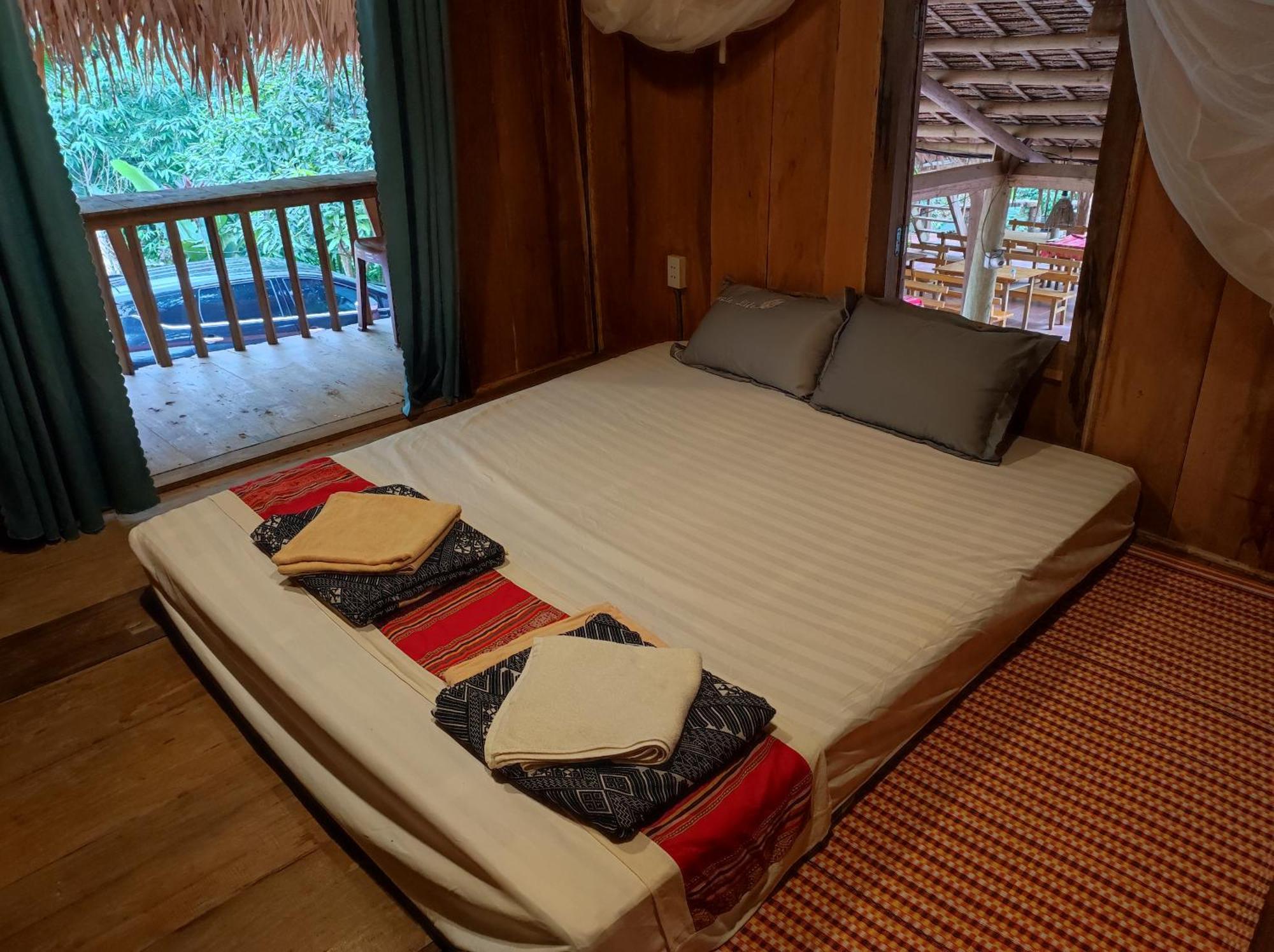 LePont Mu Waterfall Bungalow Hòa Bình Exteriör bild