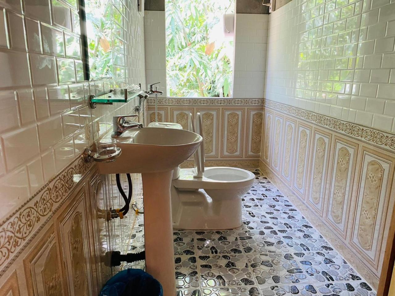 LePont Mu Waterfall Bungalow Hòa Bình Exteriör bild